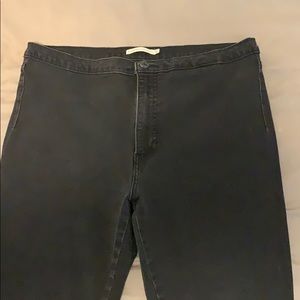 Levi's Pants - Levi’s Super Skinny Jegging Levi's Pants - Levi’s Super Skinny Jegging